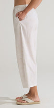 Load image into Gallery viewer, Cut Loose Texture Mini Stripe Barrel Crop Pant