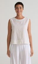 Load image into Gallery viewer, Cut Loose Texture Mini Stripe Shell w Wide Facing