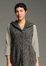Load image into Gallery viewer, Cut Loose Black Stripe Doublecloth Side Vent Crew