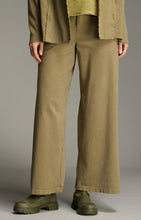 Load image into Gallery viewer, Cut Loose Ponti Wide Leg Zip Pant