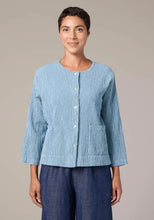 Load image into Gallery viewer, Cut Loose Grey Stripe Crinkle 3/4 Sleeve Cropped Jacket