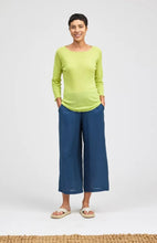 Load image into Gallery viewer, Cut Loose Tulle 3/4 Sleeve Pearl Edge Tee