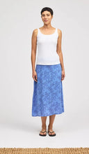 Load image into Gallery viewer, Cut Loose Light Lycra Jersey Layering Tank