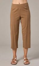 Load image into Gallery viewer, Cut Loose Solid Cotton Lycra Walking Capri