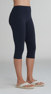 Cut Loose Solid Cotton Lycra Knee Legging