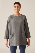 Load image into Gallery viewer, Cut Loose Crosshatch One Size Pocket Top