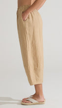 Load image into Gallery viewer, Cut Loose Hanky Linen Lantern Pant
