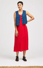 Load image into Gallery viewer, Cut Loose Hanky Linen Crop Vest