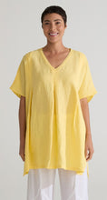Load image into Gallery viewer, Cut Loose Hanky Linen One Size Pleat Top