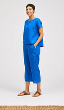 Load image into Gallery viewer, Cut Loose Hanky Linen Short Sleeve High Low Top