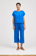 Load image into Gallery viewer, Cut Loose Hanky Linen Short Sleeve High Low Top