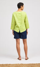 Load image into Gallery viewer, Cut Loose Hanky Linen 3/4 Sleeve Split Back