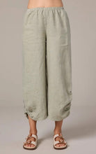 Load image into Gallery viewer, Cut Loose Solid Linen Ruched Pant with Pockets