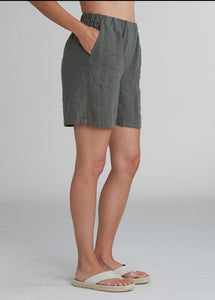 Cut Loose Solid Linen Easy Short