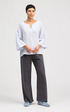 Load image into Gallery viewer, Cut Loose Blue Linen Stripe Split Neck Pullover