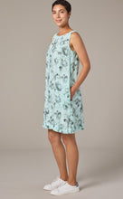 Load image into Gallery viewer, Cut Loose Leoni Floral Print Modern Shift