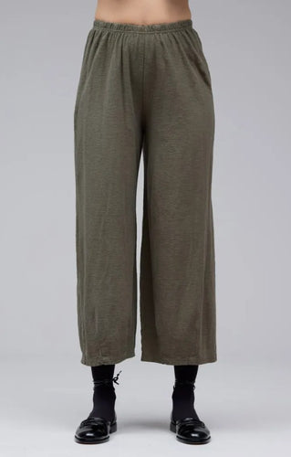 Cut Loose Linen Cotton Jersey Cropped Pant with Darts