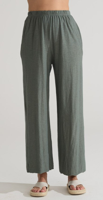 Cut Loose Linen Cotton Jersey Raw Hem Barrel Pant