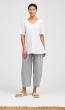 Load image into Gallery viewer, Cut Loose Linen Combo V-Neck Elbow Sleeve Top
