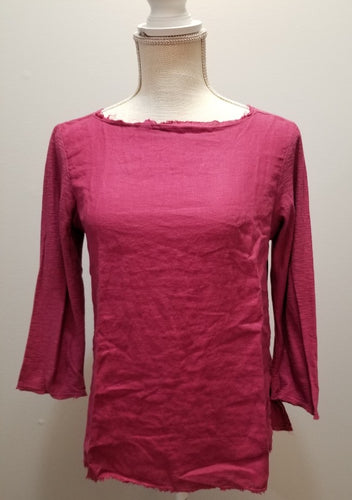 Cut Loose Linen Combo 3/4 Sleeve Tee (XS, Rhubarb)- On Sale!