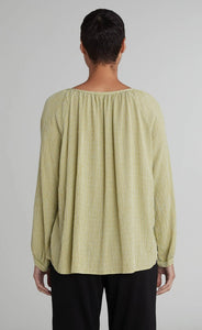 Cut Loose Crinkle Check Collarless Blouse