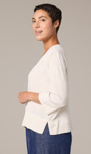 Load image into Gallery viewer, Cut Loose Crinkle Check V-Neck Vent Top