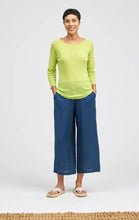 Load image into Gallery viewer, Cut Loose Rayon Parachute Crop Leg Pant