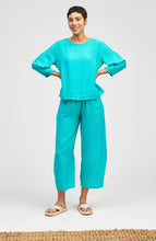 Load image into Gallery viewer, Cut Loose Rayon Parachute Lantern Sleeve Top
