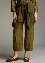 Load image into Gallery viewer, Cut Loose Fall Parachute Cropped Pant with Darts