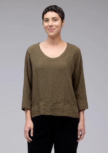 Cut Loose Fall Parachute V-Neck Vent Top