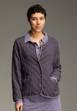 Load image into Gallery viewer, Cut Loose Black Crinkle Check Quilt Easy Jacket
