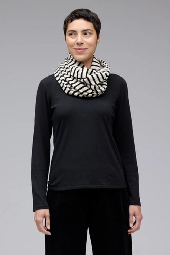Cut Loose Black Stripe Fleece One Size Cowl