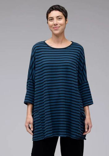 Cut Loose Black Stripe Fleece One Size Pullover
